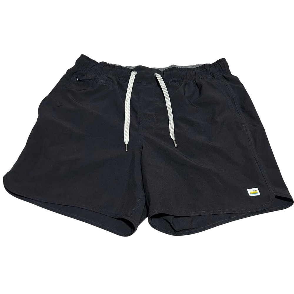 Vuori Kore Shorts Mens Medium 5" Black Activewear Athletic Performance